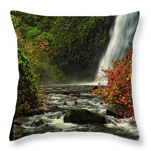 waterfall pillow